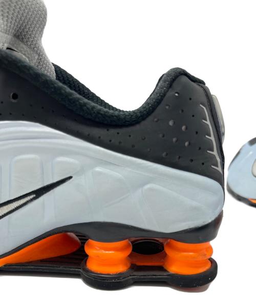 NIKE（ナイキ）NIKE (ナイキ) NIKE W SHOX R4 ブラック×グレー サイズ:25の古着・服飾アイテム
