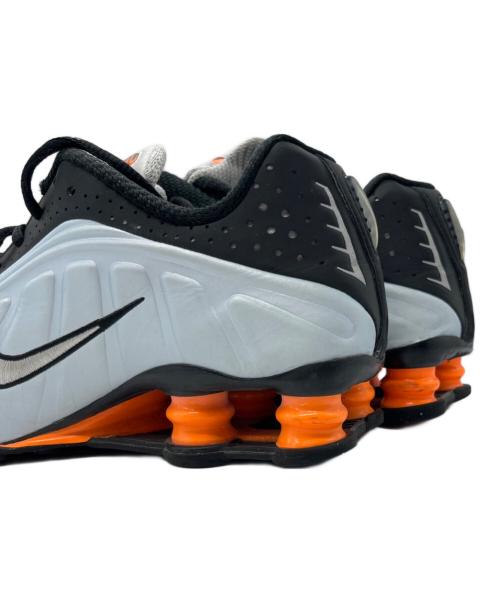 NIKE（ナイキ）NIKE (ナイキ) NIKE W SHOX R4 ブラック×グレー サイズ:25の古着・服飾アイテム