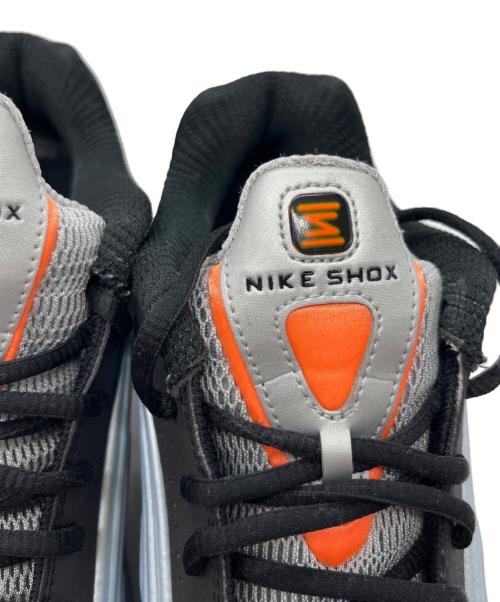 NIKE（ナイキ）NIKE (ナイキ) NIKE W SHOX R4 ブラック×グレー サイズ:25の古着・服飾アイテム