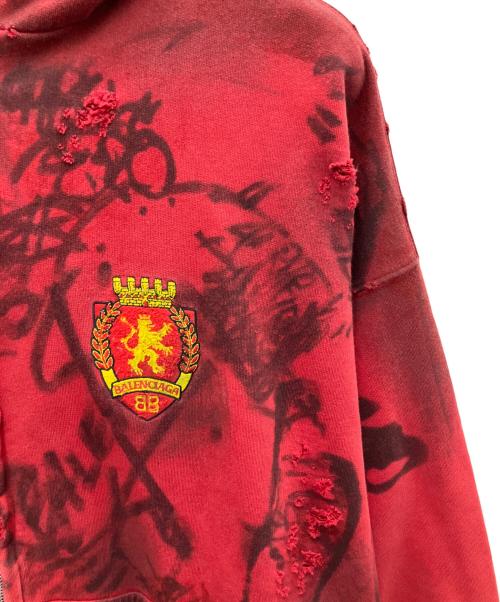 BALENCIAGA（バレンシアガ）BALENCIAGA (バレンシアガ) グラフィックペイントスケータージップアップパーカー レッド サイズ:Mの古着・服飾アイテム