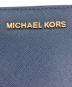 中古・古着 MICHAEL KORS (マイケルコース) ラウンドファスナー財布 ネイビー サイズ:‐：5000円