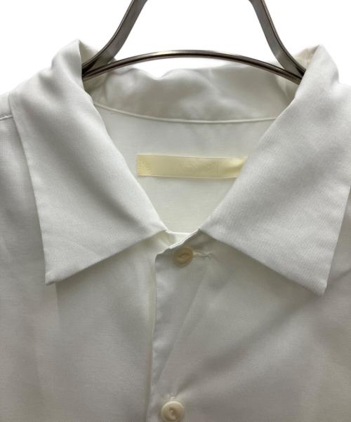 ANEI（アーネイ）ANEI (アーネイ) 半袖シャツ ホワイト サイズ:SIZE 2の古着・服飾アイテム