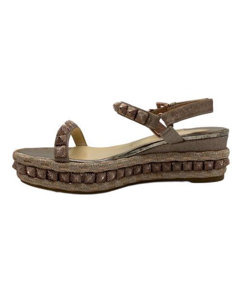 Christian Louboutin（クリスチャン・ルブタン）Christian Louboutin (クリスチャン・ルブタン) サンダル ピンク×ゴールド サイズ:SIZE 37の古着・服飾アイテム
