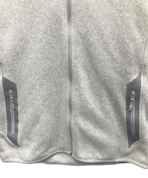 ARC'TERYX（アークテリクス）ARC'TERYX (アークテリクス) ジップパーカー ライトグレー サイズ:Mの古着・服飾アイテム