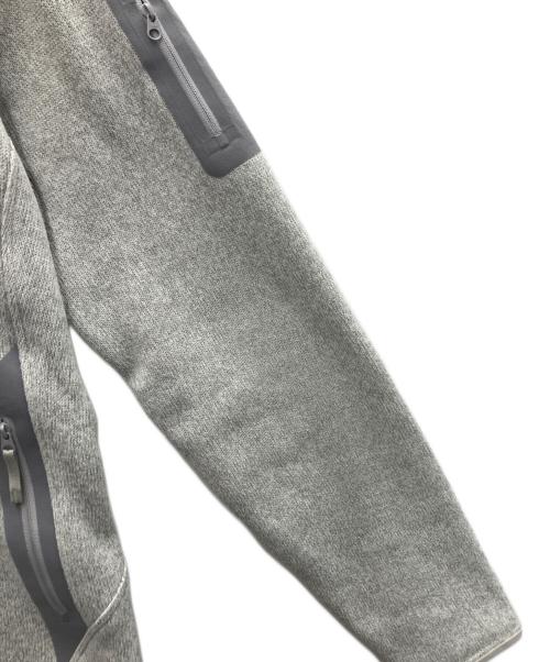 ARC'TERYX（アークテリクス）ARC'TERYX (アークテリクス) ジップパーカー ライトグレー サイズ:Mの古着・服飾アイテム