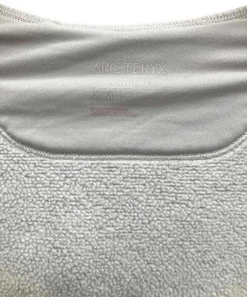 ARC'TERYX（アークテリクス）ARC'TERYX (アークテリクス) ジップパーカー ライトグレー サイズ:Mの古着・服飾アイテム