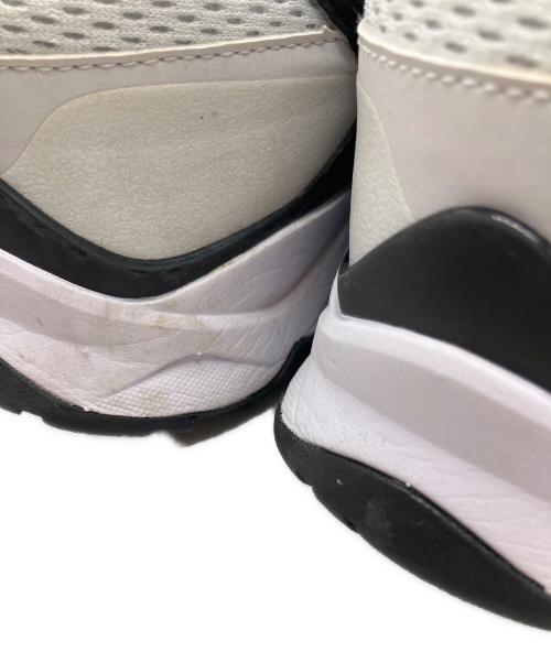 THE NORTH FACE（ザ ノース フェイス）THE NORTH FACE (ザ ノース フェイス) THE NORTH FACE M VECTIV TARAVAL ブラック×ホワイト サイズ:28の古着・服飾アイテム