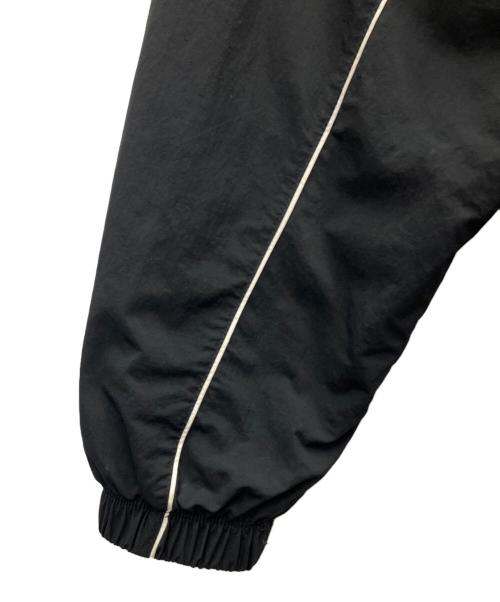 NIKE（ナイキ）NIKE (ナイキ) ウインドブレーカー ブラック サイズ:XLの古着・服飾アイテム