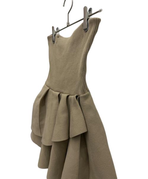 polaura（ポロ―ラ）polaura (ポロ―ラ) ノースリーブカットソー ベージュ サイズ:Freeの古着・服飾アイテム