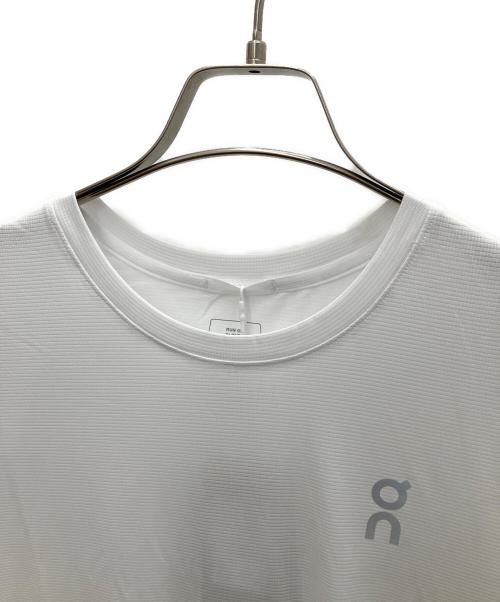 on（オン）On (オン) 長袖カットソー ホワイト サイズ:S 未使用品の古着・服飾アイテム