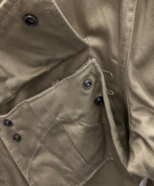 -（-）- (-) パラトルーパー ジャケット ベージュ サイズ:38Rの古着・服飾アイテム