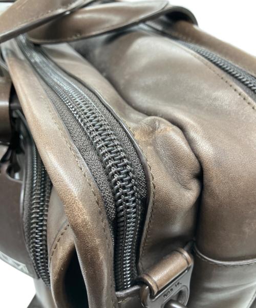TUMI（トゥミ）TUMI (トゥミ) ブリーフケース ブラウンの古着・服飾アイテム