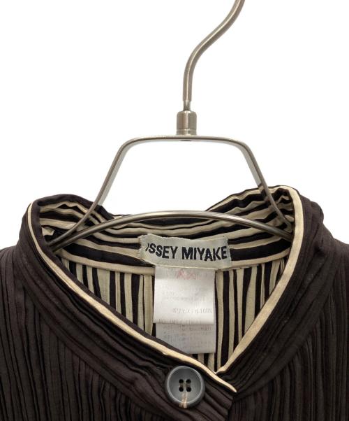 ISSEY MIYAKE（イッセイミヤケ）ISSEY MIYAKE (イッセイミヤケ) 長袖シャツ ブラック サイズ:Mの古着・服飾アイテム