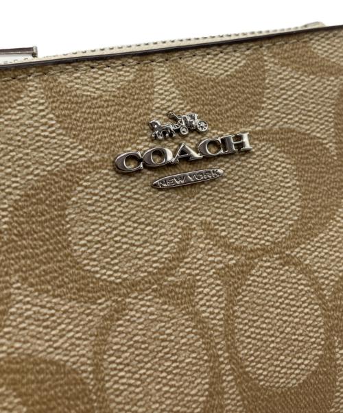COACH（コーチ）COACH (コーチ) 2つ折り財布 ベージュの古着・服飾アイテム