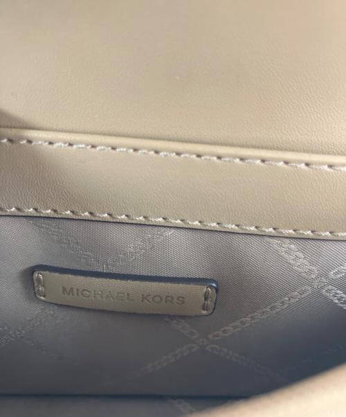 MICHAEL KORS（マイケルコース）MICHAEL KORS (マイケルコース) ショルダーバッグ ベージュの古着・服飾アイテム