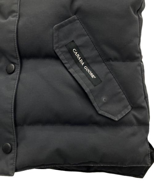 CANADA GOOSE（カナダグース）CANADA GOOSE (カナダグース) ダウンベスト ネイビー サイズ:Sの古着・服飾アイテム