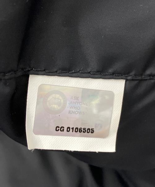 CANADA GOOSE（カナダグース）CANADA GOOSE (カナダグース) ダウンベスト ネイビー サイズ:Sの古着・服飾アイテム