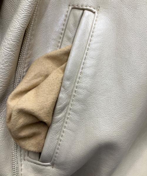 AVIREX VARSITY（アヴィレックスバーシティ）AVIREX VARSITY (アヴィレックスバーシティ) ラムレザージャケット ベージュ サイズ:2XLの古着・服飾アイテム