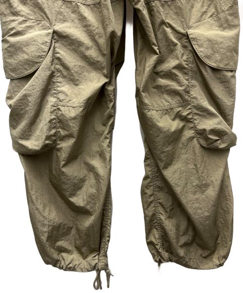 entire studios（エンタイアスタジオ）entire studios (エンタイアスタジオ) カーゴパンツ カーキ サイズ:Mの古着・服飾アイテム