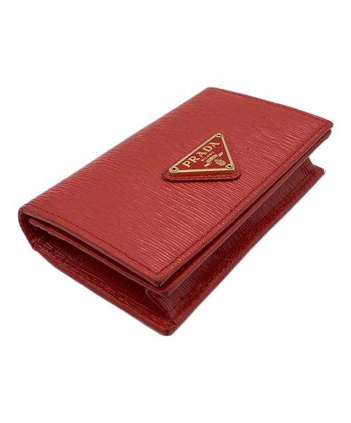 PRADA（プラダ）PRADA (プラダ) カードケース 三角プレート レッドの古着・服飾アイテム
