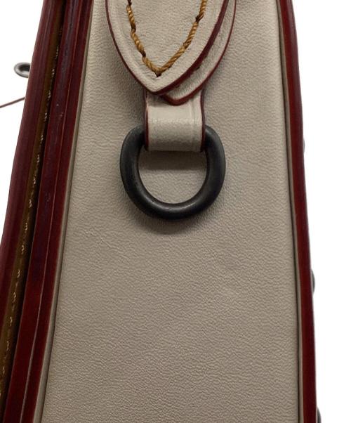 COACH（コーチ）COACH (コーチ) ショルダーバッグ ホワイト×ブラウンの古着・服飾アイテム