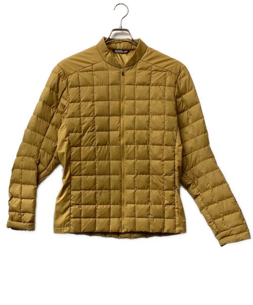 ARC'TERYX（アークテリクス）ARC'TERYX (アークテリクス) ダウンジャケット イエロー サイズ:Mの古着・服飾アイテム