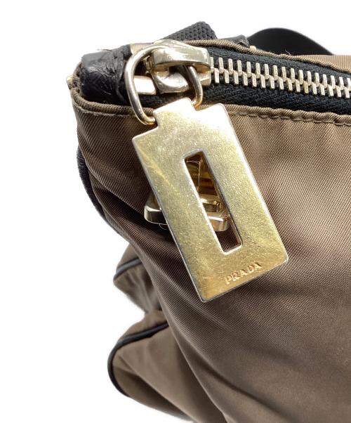 PRADA（プラダ）PRADA (プラダ) ナイロンショルダーバッグ ベージュの古着・服飾アイテム