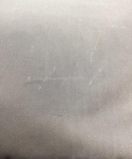 PRADA（プラダ）PRADA (プラダ) ナイロンショルダーバッグ ベージュの古着・服飾アイテム