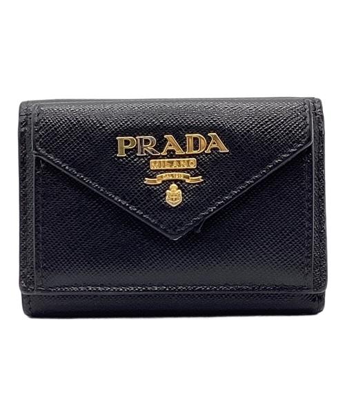 PRADA（プラダ）PRADA (プラダ) PRADA 3つ折り財布 サフィアーノ ブラックの古着・服飾アイテム