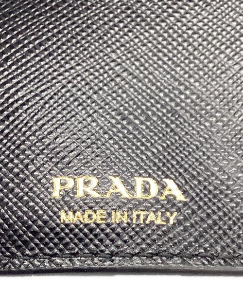 PRADA（プラダ）PRADA (プラダ) PRADA 3つ折り財布 サフィアーノ ブラックの古着・服飾アイテム
