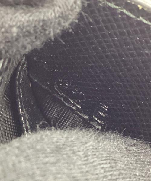 PRADA（プラダ）PRADA (プラダ) PRADA 3つ折り財布 サフィアーノ ブラックの古着・服飾アイテム