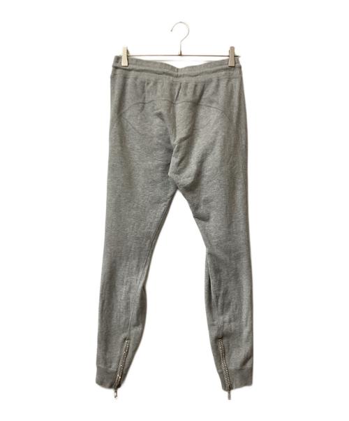 1PIU1UGUALE3 RELAX（ウノピゥウノウグァーレトレ リラックス）1PIU1UGUALE3 RELAX (ウノピゥウノウグァーレトレ リラックス) ウノピゥウノウグァーレトレ リラックス セットアップジャージ グレー サイズ:Mの古着・服飾アイテム