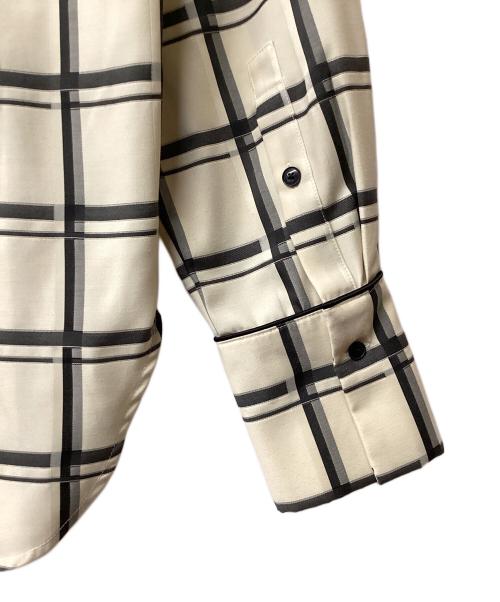 TODAYFUL（トゥデイフル）TODAYFUL (トゥデイフル) 長袖シャツ アイボリー サイズ:Freeの古着・服飾アイテム