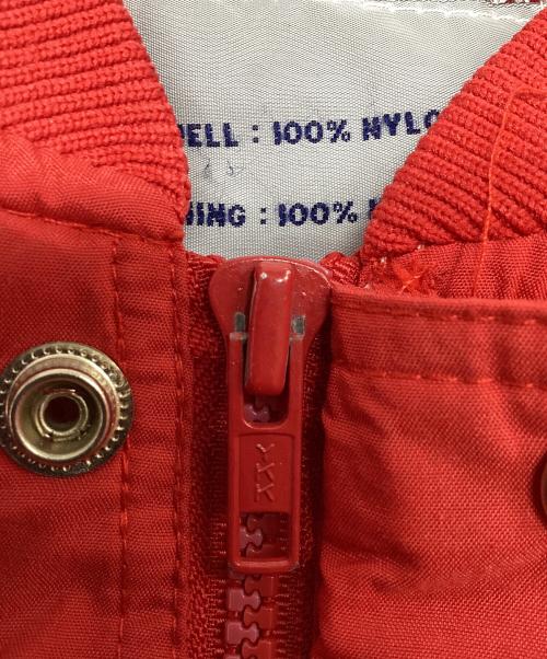 Champion（チャンピオン）Champion (チャンピオン) ブルゾン レッド サイズ:Lの古着・服飾アイテム