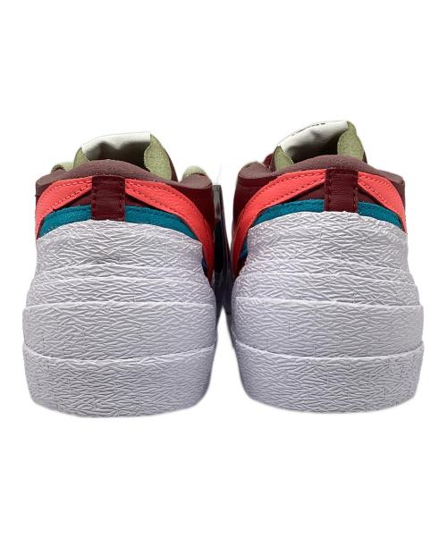 NIKE（ナイキ）NIKE (ナイキ) SACAI × KAWS BLAZER LOW レッド サイズ:27.5㎝の古着・服飾アイテム