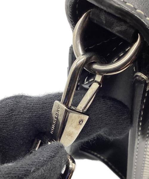 BURBERRY（バーバリー）BURBERRY (バーバリー) ショルダーバッグ ホースフェリー ブラック×カーキの古着・服飾アイテム