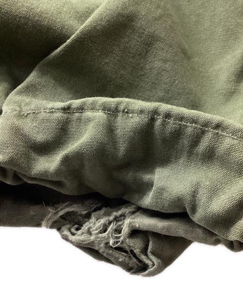 -（-）- (-) ミリタリーカーゴパンツ カーキ サイズ:27-31の古着・服飾アイテム