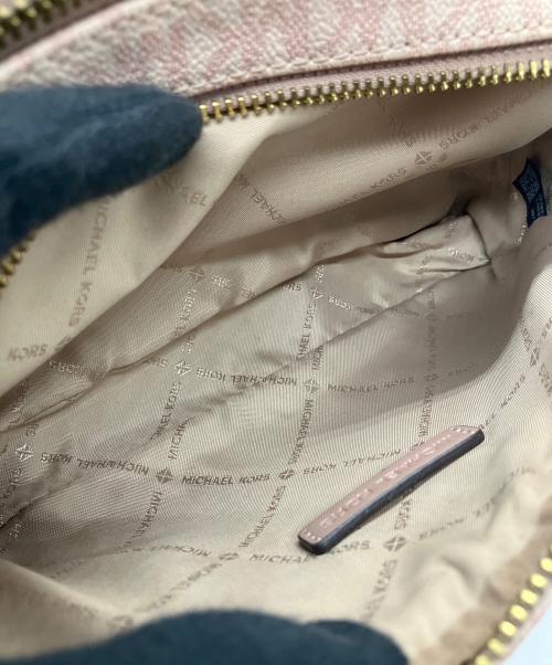 MICHAEL KORS（マイケルコース）MICHAEL KORS (マイケルコース) ショルダーバッグ ピンクの古着・服飾アイテム