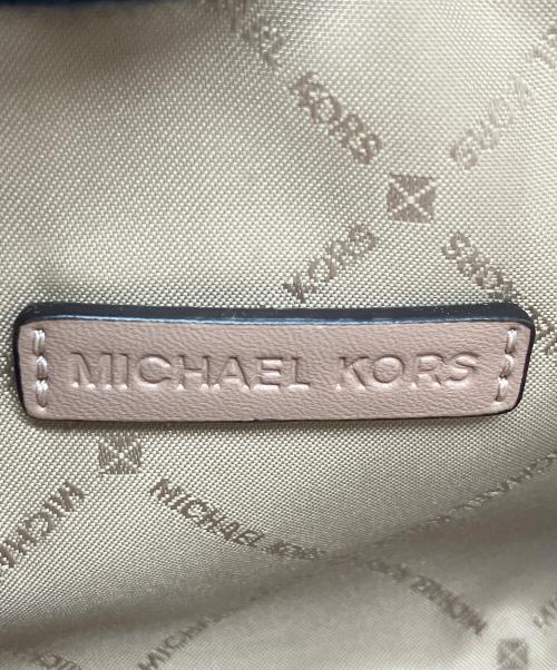MICHAEL KORS（マイケルコース）MICHAEL KORS (マイケルコース) ショルダーバッグ ピンクの古着・服飾アイテム
