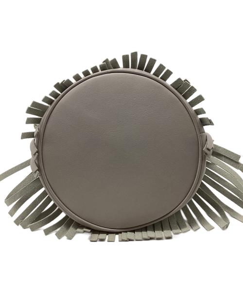 J&M DAVIDSON（ジェイ＆エム デヴィッドソン）J&M DAVIDSON (ジェイ＆エム デヴィッドソン) カーニバルバッグ グレーの古着・服飾アイテム