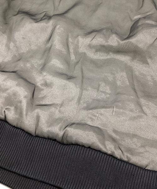 noir kei ninomiya（ノワール ケイ ニノミヤ）noir kei ninomiya (ノワール ケイ ニノミヤ) ジョーゼットスウェット グレー×ブラック サイズ:Mの古着・服飾アイテム