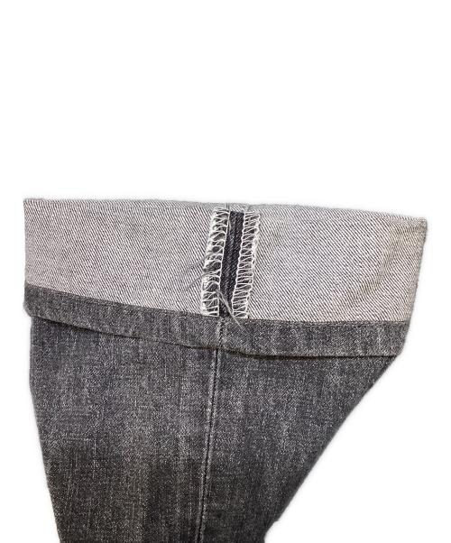 LEVI'S（リーバイス）LEVI'S (リーバイス) デニムパンツ ブラック サイズ:W28の古着・服飾アイテム