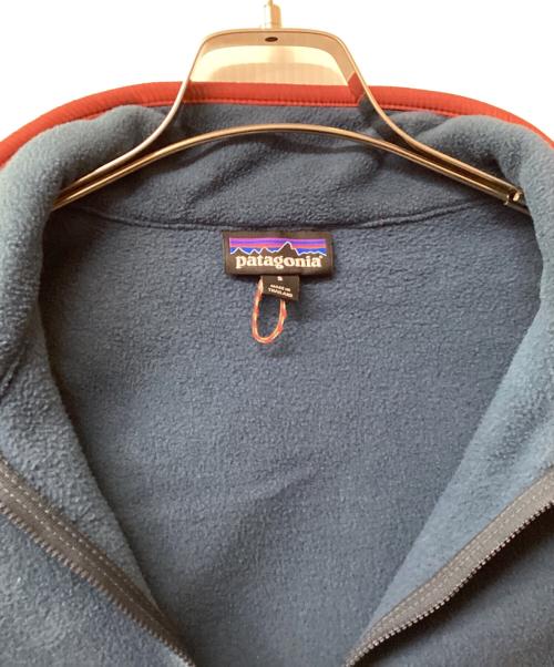 Patagonia（パタゴニア）Patagonia (パタゴニア) Patagonia Microdini 1/2 Zip Fleece Pullover ブルー×アイボリー サイズ:Sの古着・服飾アイテム