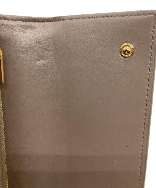 CELINE（セリーヌ）CELINE (セリーヌ) ラージフラップウォレット ライトグレーの古着・服飾アイテム