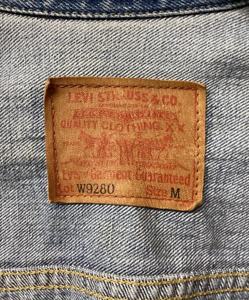 LEVI'S（リーバイス）LEVI'S (リーバイス) LEVI'S デニムジャケット ブルー サイズ:Mの古着・服飾アイテム