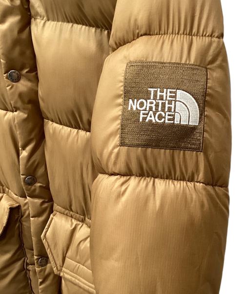 THE NORTH FACE（ザ ノース フェイス）THE NORTH FACE (ザ ノース フェイス) キャンプシェラショート ダウンジャケット ベージュ サイズ:Mの古着・服飾アイテム