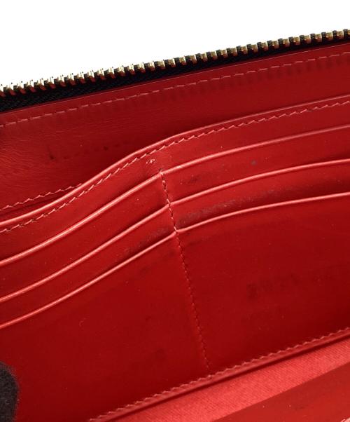 Christian Louboutin（クリスチャン・ルブタン）Christian Louboutin (クリスチャン・ルブタン) PANETTONE SPIKE ラウンドファスナー長財布 ブラック×ゴールドの古着・服飾アイテム