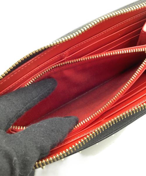 Christian Louboutin（クリスチャン・ルブタン）Christian Louboutin (クリスチャン・ルブタン) PANETTONE SPIKE ラウンドファスナー長財布 ブラック×ゴールドの古着・服飾アイテム