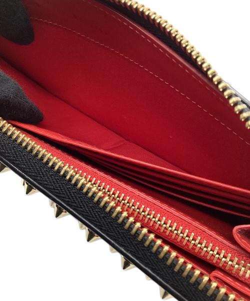 Christian Louboutin（クリスチャン・ルブタン）Christian Louboutin (クリスチャン・ルブタン) PANETTONE SPIKE ラウンドファスナー長財布 ブラック×ゴールドの古着・服飾アイテム