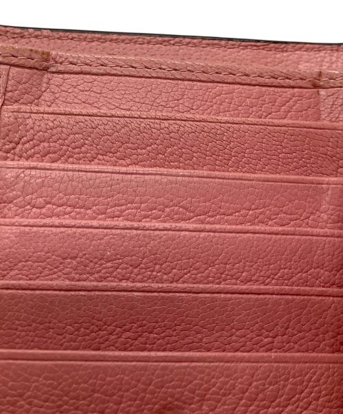MIU MIU（ミュウミュウ）MIU MIU (ミュウミュウ) 2つ折り財布 ピンクの古着・服飾アイテム